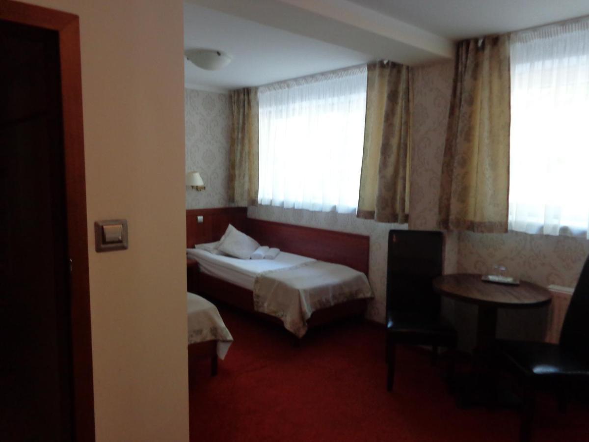 Mazowsze Medi Spa Устронь Екстер'єр фото